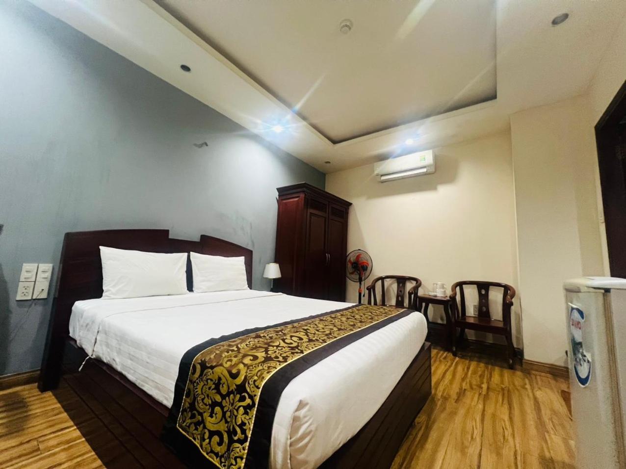 Khach San Avatar Hotel Ho Şi Min Exterior foto